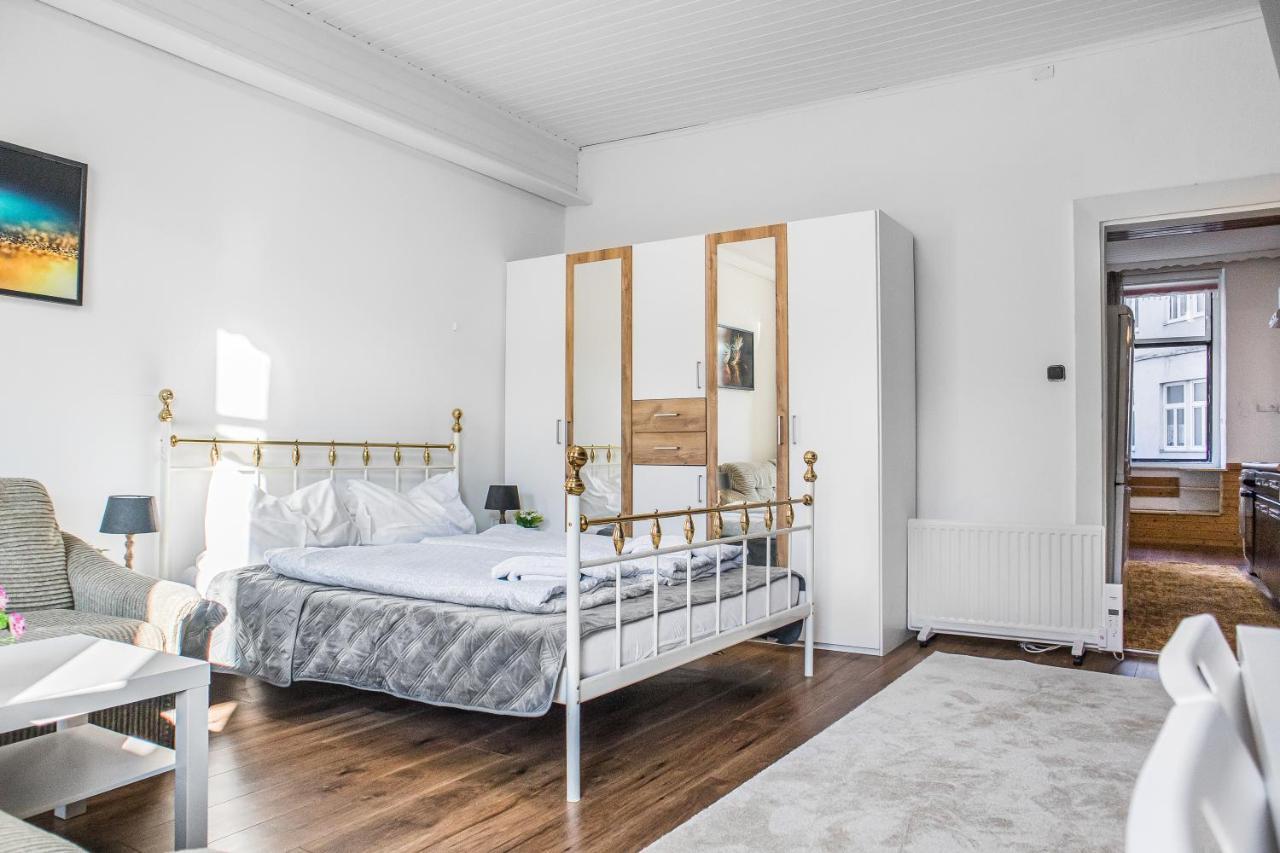 Adorable 2Br Apt. Near Millenium Tower And Danube Appartement Wenen Buitenkant foto