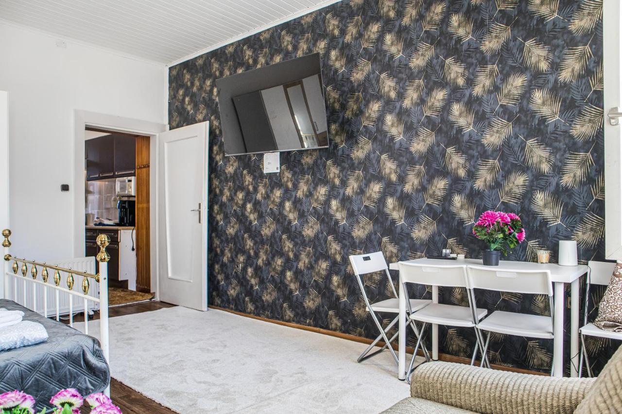 Adorable 2Br Apt. Near Millenium Tower And Danube Appartement Wenen Buitenkant foto