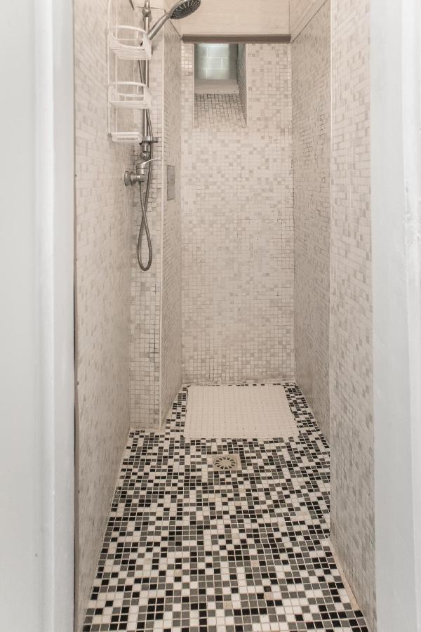 Adorable 2Br Apt. Near Millenium Tower And Danube Appartement Wenen Buitenkant foto