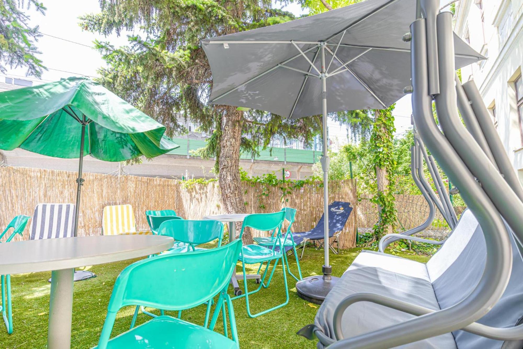 Adorable 2Br Apt. Near Millenium Tower And Danube Appartement Wenen Buitenkant foto